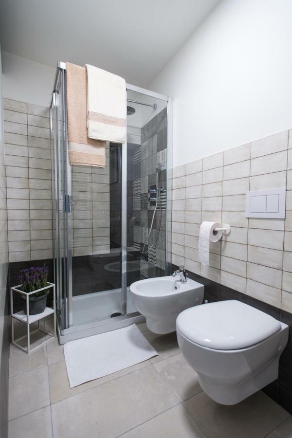 Guest House Seme Di Faggio Miasino エクステリア 写真